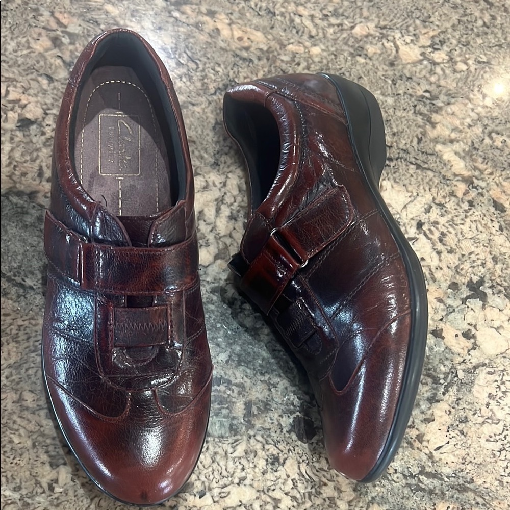 Brown Leather Loafers with Polished Finish